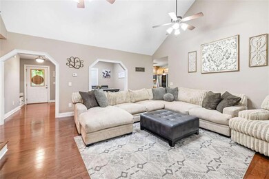 253 Grindstone Creek Dr, Clarkesville, GA 30523 - photo 7