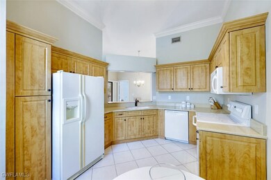 6525 Valen Way unit 302, Naples, FL 34108 - photo 3