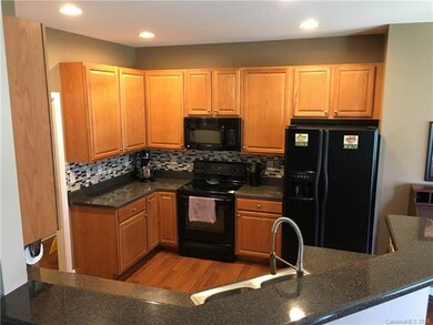 Upgraded kitchen cabinets