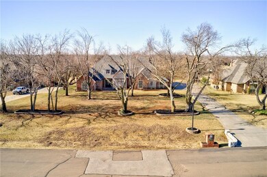 103 N Olde Bridge Rd, Moore, OK 73160 - photo 4