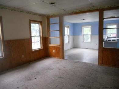 10 Bleeker St, Corinth, NY 12822 - photo 7