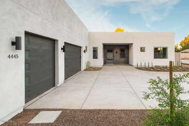 4445 Exterior -Entry
