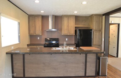 2733 Wheeler Rd, Hernando, MS 38632 - photo 2