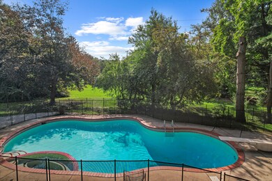 3881 Quarton Rd, Bloomfield Hills, MI 48302 - photo 3