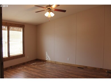 675 N Washington St, Prairie City, OR 97869 - photo 7
