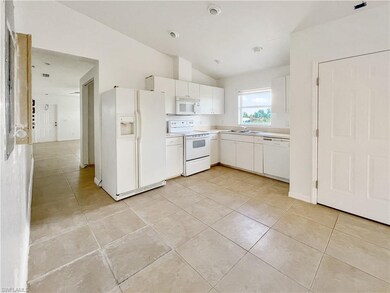 1246 Columbus Blvd unit A, Fort Myers, FL 33913 - photo 5