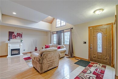 living room, vaulted ceiling