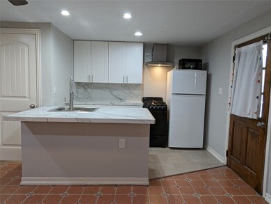 511 Gale St unit A, Houston, TX 77009 - photo 4