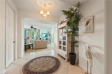 Alternate view entry foyer