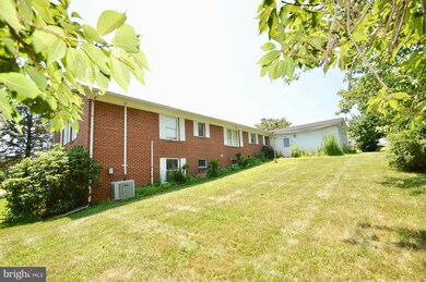 2026 Virts Ln, Jefferson, MD 21755 - photo 3