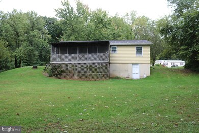 6573 Grindstone Hill Rd unit 3, Chambersburg, PA 17202 - photo 4