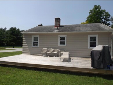 220 E Proctor Rd, Rutland, VT 05736 - photo 3