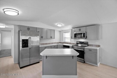 15047 Coeur D'Alene St, Rathdrum, ID 83858 - photo 7