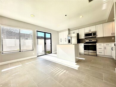25885 Trabuco Rd unit 113, Lake Forest, CA 92630 - photo 3