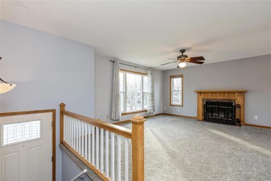 6641 Holcomb Ave, Des Moines, IA 50322 - photo 2