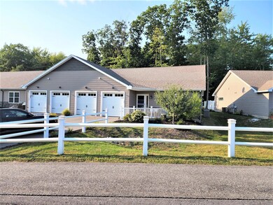 21 Granny Smith Ct unit 21, Old Orchard Beach, ME 04064 - photo 2