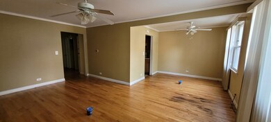 6331 N Fairfield Ave unit 102, Chicago, IL 60659 - photo 2