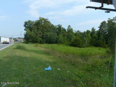 Hwy. 25E lot