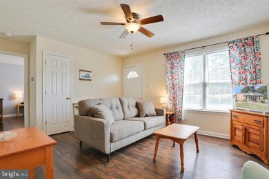 725 Christiansen Dr, Strasburg, VA 22657 - photo 6