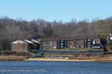 200 Portland Rd unit C-16, Highlands, NJ 07732 - photo 2