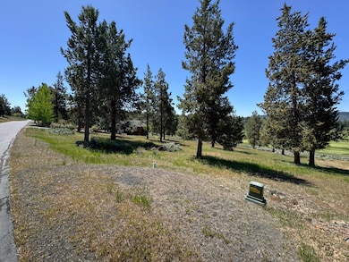 569 Kestrel Rd-02