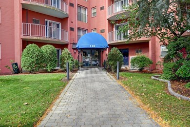 Sagamore Place Condominiums unit 1208, Quincy, MA 02171 - photo 4