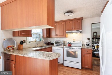 18128 Stoney Point Rd, King George, VA 22485 - photo 3