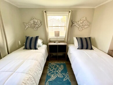 48 Trotters Ln, West Dennis, MA 02670 - photo 5