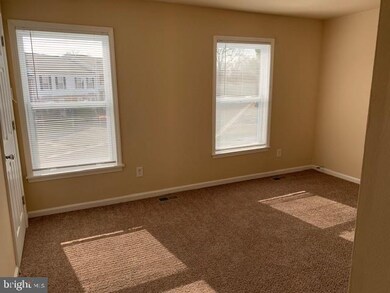 413 Strathaven Ct, Newark, DE 19702 - photo 4