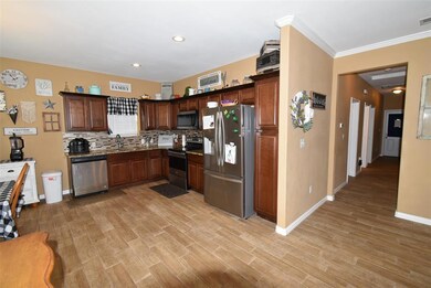 1103 S Walnut St, Sherman, TX 75090 - photo 6