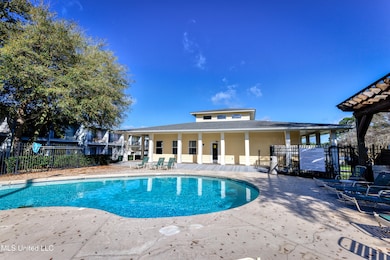 3230CumberlandRdamenities-18