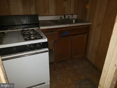 1007 W Lafayette Ave, Baltimore, MD 21217 - photo 5