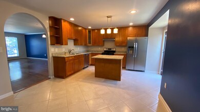 1919 Beecham Ct, Bowie, MD 20721 - photo 2