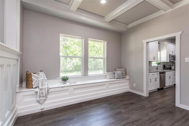 301 Belcher St, Gainesville, TX 76240 - photo 2