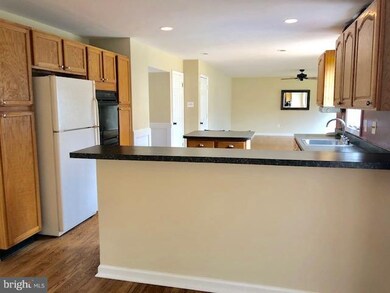 2009 Advisory Ct, Sykesville, MD 21784 - photo 6