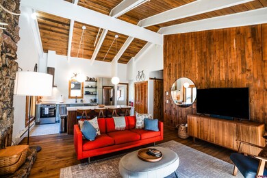 32 Hunter Hill Rd unit B-305, Crested Butte, CO 81225 - photo 6