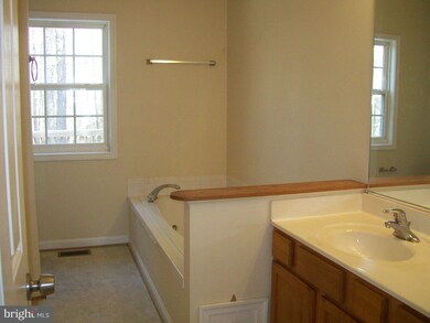 77 Greenway Cove, Ruther Glen, VA 22546 - photo 7