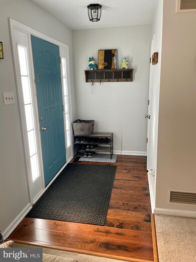 1004 Coventry Pointe Ln unit 104, Pottstown, PA 19465 - photo 2