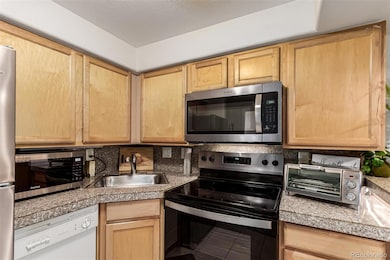 1833 N Williams St unit 101, Denver, CO 80218 - photo 6