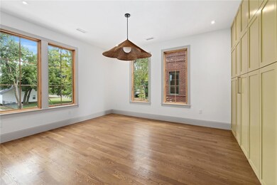 308 NW 5th St, Bentonville, AR 72712 - photo 7