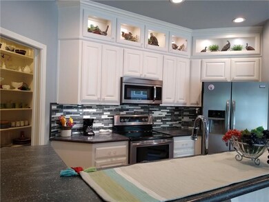 17 Glenbrook Ln, Bella Vista, AR 72715 - photo 5