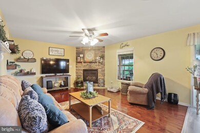 1443 Hunters Chase, Chambersburg, PA 17202 - photo 3