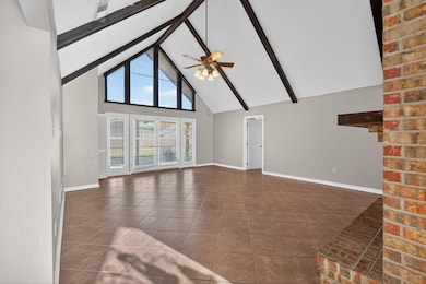 8440 Greenbriar Ln unit NISD!!!, Port Arthur, TX 77642 - photo 5