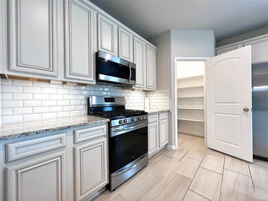 14207 Wallowa Ridge Ln, Conroe, TX 77384 - photo 7