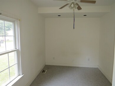 2000 Kulp Ave, Elkhart, IN 46517 - photo 3