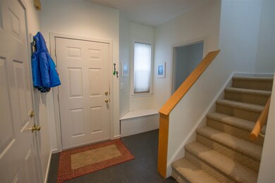 22 Larch Rd, South Burlington, VT 05403 - photo 2