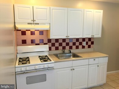 700 N Belnord Ave, Baltimore, MD 21205 - photo 6