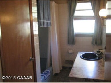 1218 Ash St, Alexandria, MN 56308 - photo 6