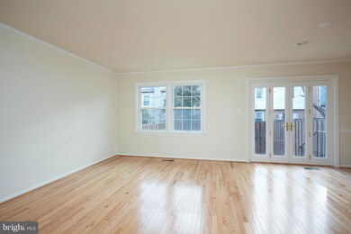 10262 Arizona Cir, Bethesda, MD 20817 - photo 6