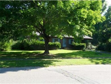 48 Longmeadow Dr, Amherst, MA 01002 - photo 6